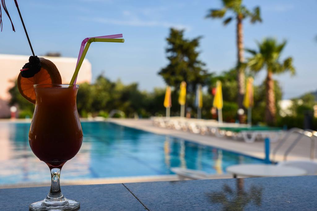 Chrysoula Hotel Kéfalos エクステリア 写真