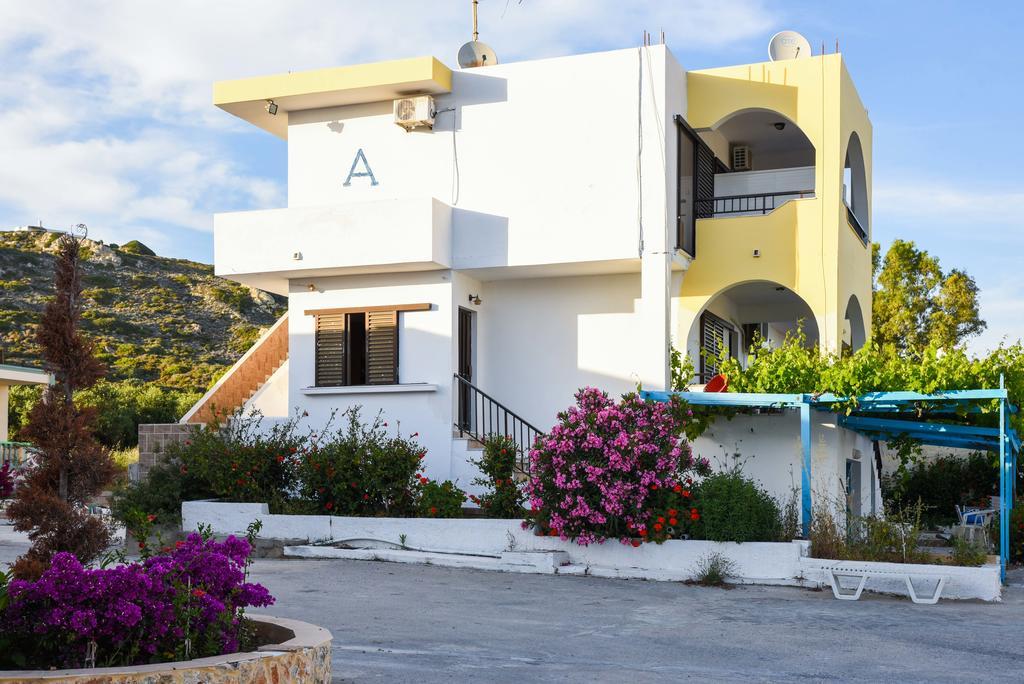 Chrysoula Hotel Kéfalos エクステリア 写真
