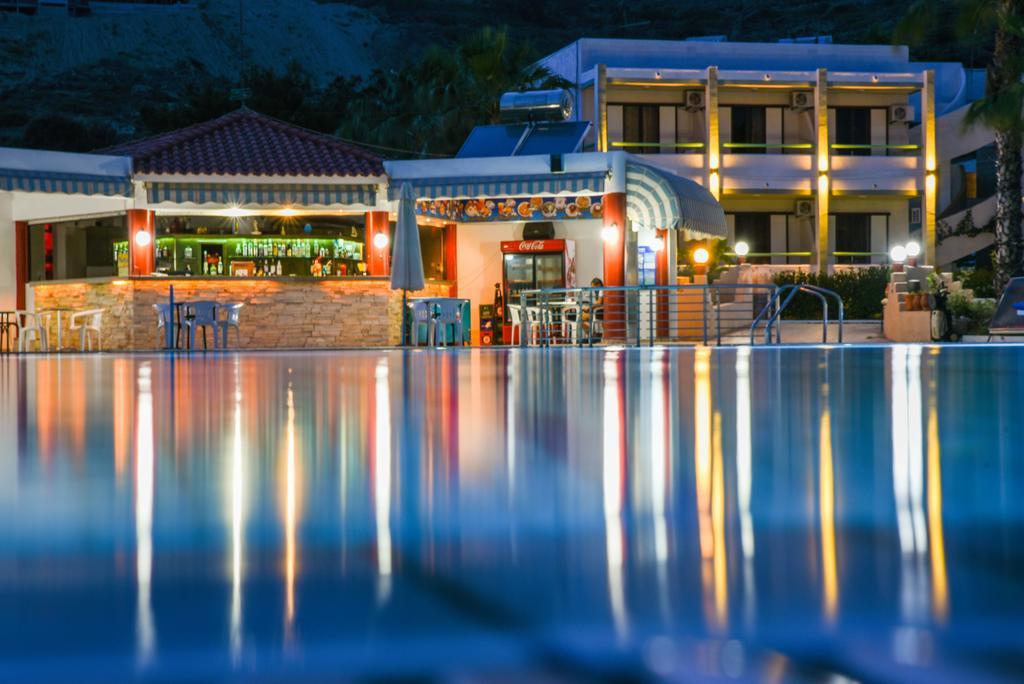 Chrysoula Hotel Kéfalos エクステリア 写真