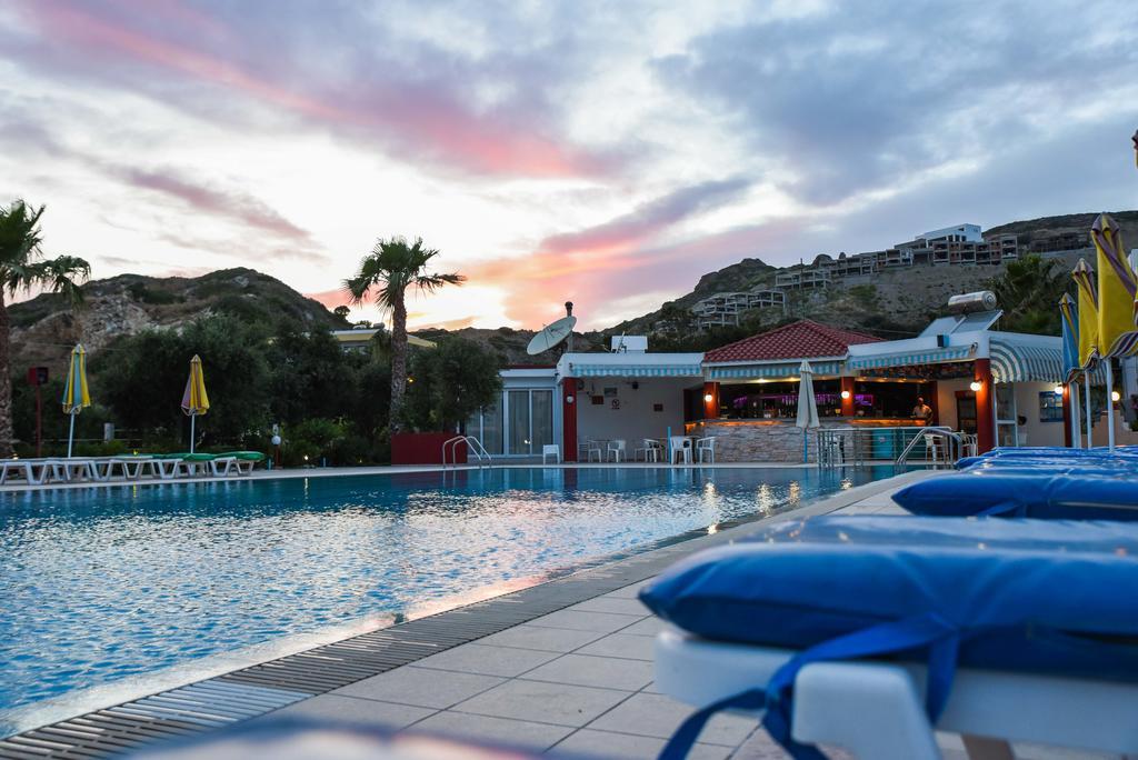 Chrysoula Hotel Kéfalos エクステリア 写真