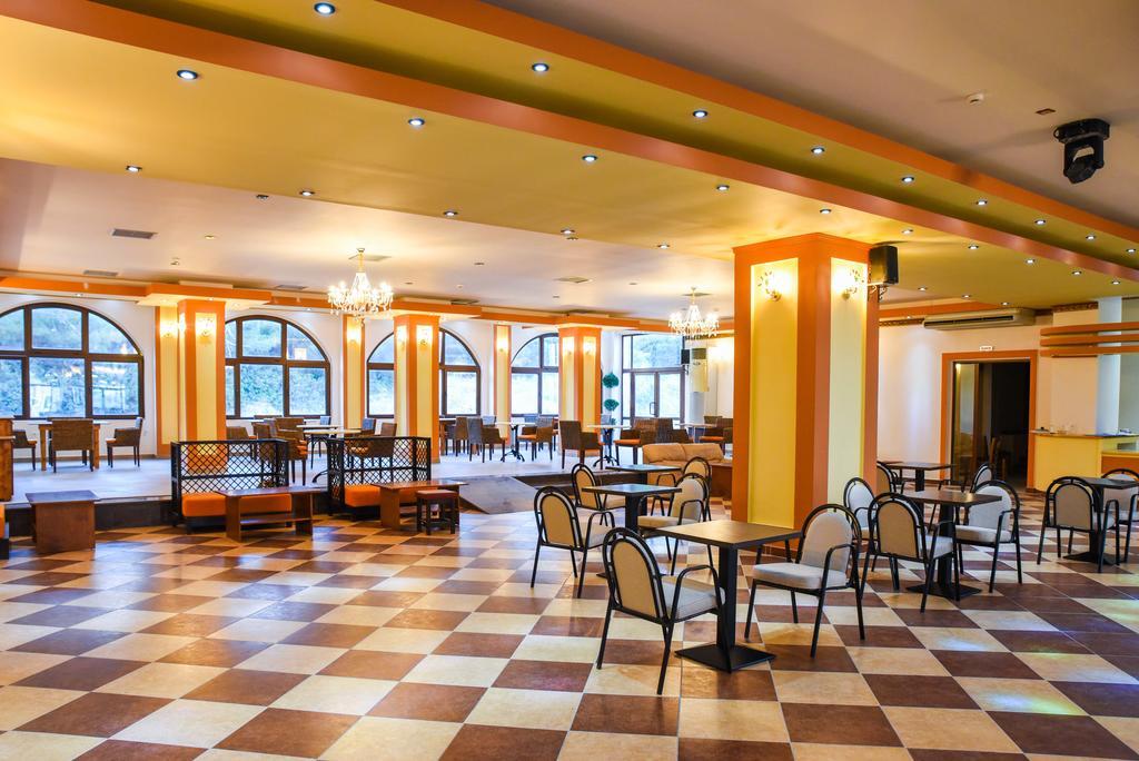 Chrysoula Hotel Kéfalos エクステリア 写真